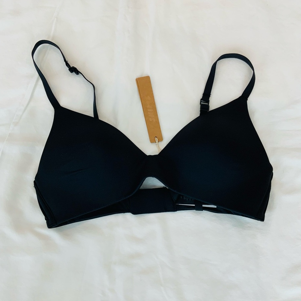 SKIMS Wireless T-Shirt Demi-Bra